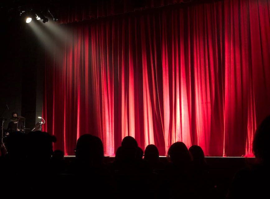Mastering the Art of Public Speaking: Tips for Business Presentations