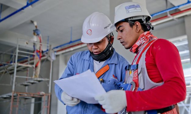 Ensuring Frontline Workers’ Safety: HR’s Role and Action Steps