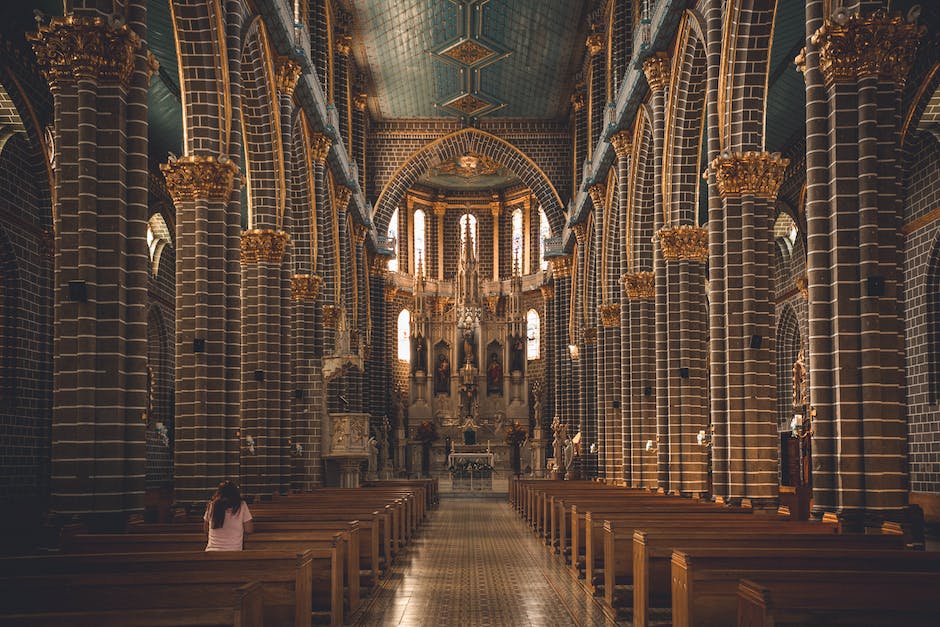 Pros and Cons of Being a Church Consultant